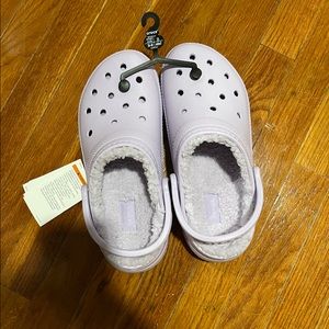 Brand New Classic Fuzzy furry Lined Clogs W 9 M 7 Lavender NWT Purple Crocs